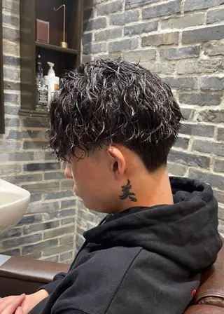 ショート パーマ メンズ カット無料 長利愛花のヘアスタイル
