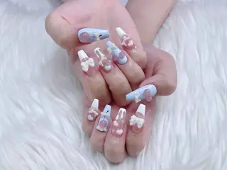 ネイル AKIKO ネイルサロンのネイルデザイン