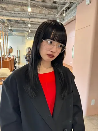 ショート カラー パーマ CEINE OURのヘアスタイル