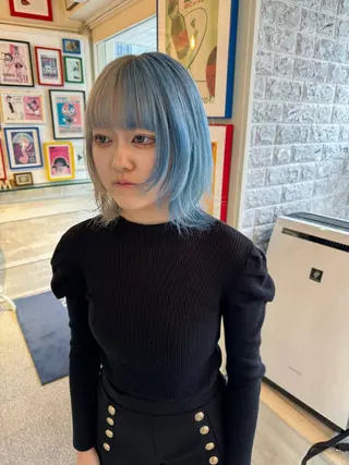 ミディアム カラー レイヤーウルフ エクステ磯部のヘアスタイル
