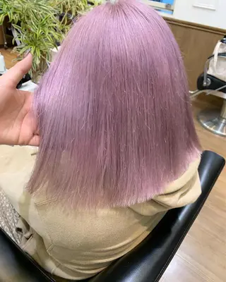 ミディアム カラー 薄田 珠美のヘアスタイル