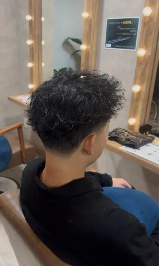 メンズ 高森 俊輔のヘアスタイル