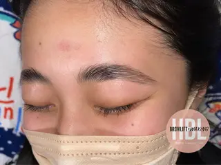 アイブロウ LUANA TAKAKOの眉毛・アイブロウイメージ