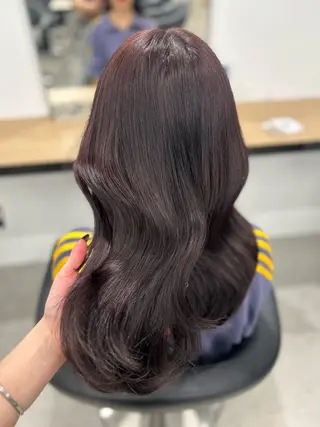 ロング カラー YUKA🤍ベージュ /ミルクティーのヘアスタイル