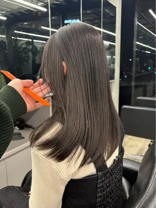 セミロング カラー 村田 りょうやのヘアスタイル