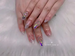 ネイル MoaNail🫶 Yoshiのネイルデザイン