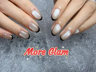 ネイル MoreGlam Nailsのネイルデザイン
