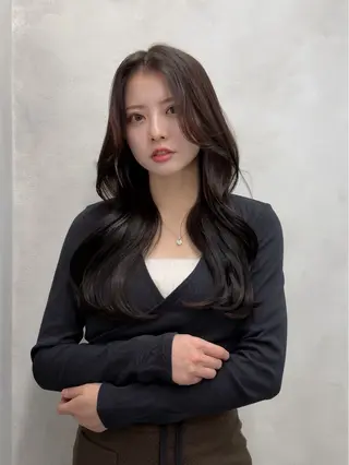 ロング 艶髪、美髪 カラー🕊️SOMAのヘアスタイル