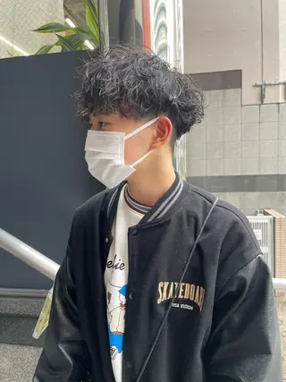 ショート パーマ メンズ 早瀬裕之 パーマのヘアスタイル
