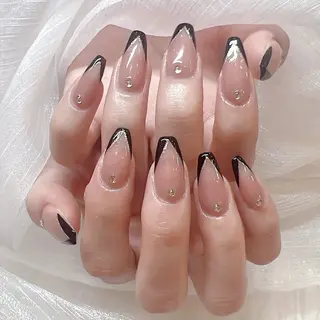 ネイル U.NI  nail .のネイルデザイン