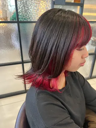 カラー らいむ/レイヤー/ /イヤリングカラーのヘアスタイル