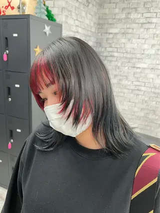 ロング カラー パーマ ヘアアレンジ メンズ キッズ ネイル マツエク・マツパ アイブロウ 🐺ウルフ×ハイトー ン🖤Yukinoのヘアスタイル
