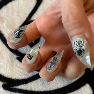 ネイル MHR nailのネイルデザイン