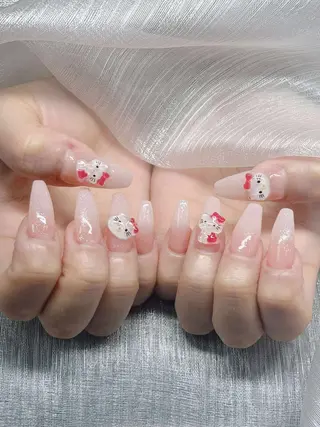 ネイル Lee Nailsのネイルデザイン