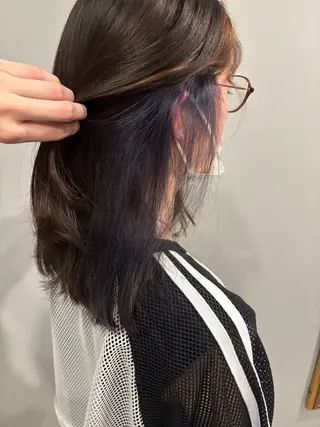 ミディアム カラー 酒井 夢菜のヘアスタイル