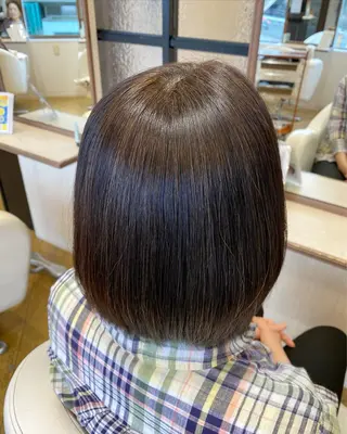 ミディアム 艶感🫧透明感カラー YUKARIのヘアスタイル