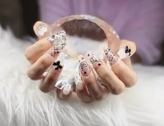 ネイル s. aiのネイルデザイン