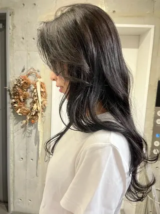 ロング カラー 駅チカ【ali'i】 アリイ花崎友美☘のヘアスタイル