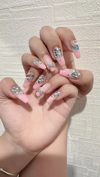 ネイル D-BEAUTY Nailsalonのネイルデザイン
