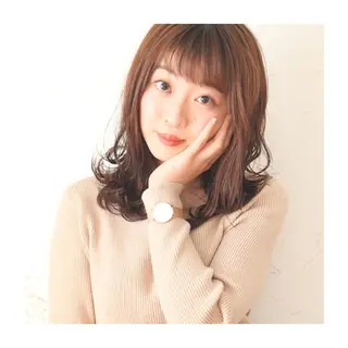 セミロング カラー パーマ ヘアアレンジ ゆさこのか ダブルカラー／縮毛のヘアスタイル