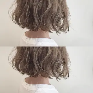 ミディアム カラー 小栗 麻衣のヘアスタイル