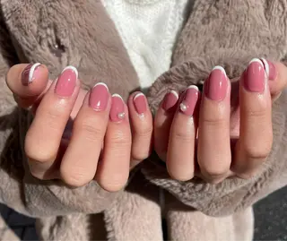 ネイル VIERU 🌈🎀💖のネイルデザイン