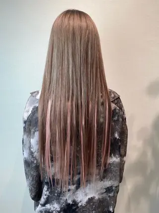 ロング TAKI KOTOのヘアスタイル