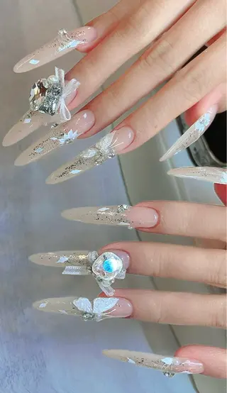 ネイル D-BEAUTY Nailsalonのネイルデザイン