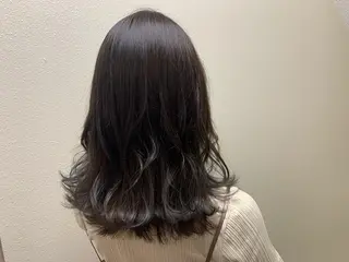 ミディアム カラー パーマ ヘアアレンジ メンズ キッズ ネイル マツエク・マツパ 切りっぱなしヘアボブ ミディアムヘアRYOのヘアスタイル