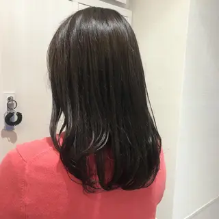 カラー 三鷹で1番ショート ボブをカットする新谷のヘアスタイル