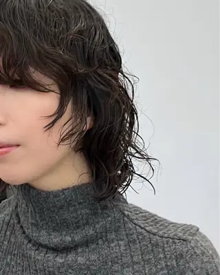 ミディアム パーマ benji 学芸大学所属・朝が楽なパーマ 🌱ショート/緒方椋のヘアスタイル