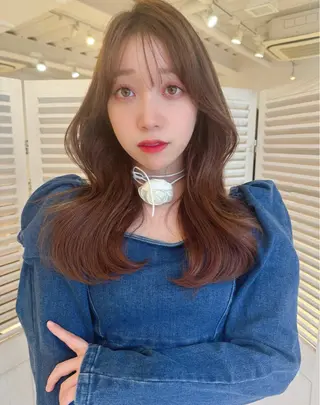 ロング カラー レイヤーカット、 大人可愛い　中村美羅のヘアスタイル