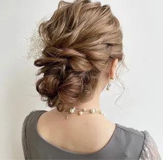 セミロング ヘアアレンジ ヘアメイク new meのヘアスタイル