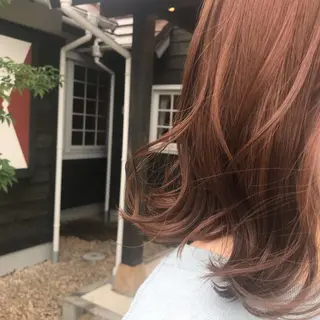 ミディアム カラー 森岡 紗羽のヘアスタイル