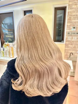 カラー 韓国系レイヤー特化 hiroのヘアスタイル