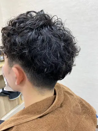 ショート パーマ メンズ 後藤 征信のヘアスタイル