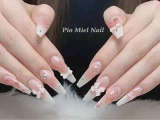 ネイル Pio Mielのネイルデザイン