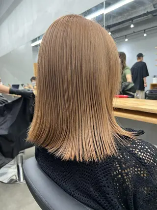 ミディアム 亀田 泰生のヘアスタイル