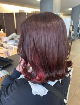 セミロング カラー uni 江坂🦋 木下風子のヘアスタイル