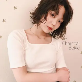 ミディアム カラー 市川 千夏のヘアスタイル