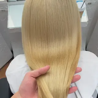 ロング カラー ブリーチなしピンク 赤井龍斗のヘアスタイル