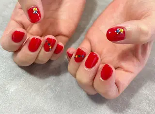 ネイル 中田 夕香のネイルデザイン