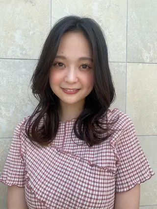 セミロング 小顔レイヤー/ ベージュ🤍Rieのヘアスタイル