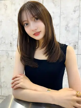 ミディアム カラー 🫧韓国ミディアム カット🫧/ナナミのヘアスタイル