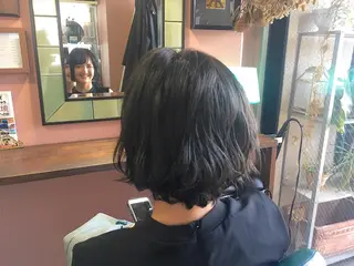 ミディアム カラー サダハルカ ｜chouetteのヘアスタイル