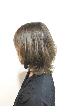 ミディアム カラー 川野辺幸雄☆髪質改善 ハイライト☆白髪のヘアスタイル