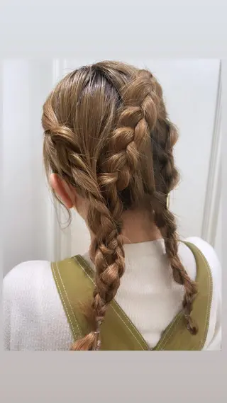 ミディアム ヘアアレンジ ボブパーマ 🌷ヨシカワハナコのヘアスタイル