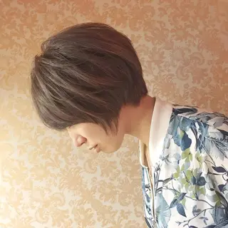 ショート カラー 北川大輔🌟 小顔レイヤーカットのヘアスタイル