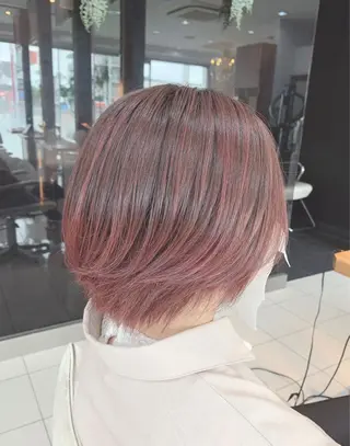 ショート カラー 脱白髪染め美容師 竹内涼乃のヘアスタイル