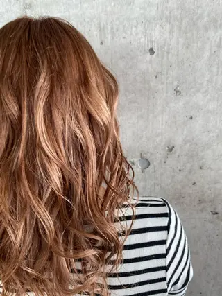 ロング レイヤーカット🫧 ／髪質改善✨TOWAのヘアスタイル